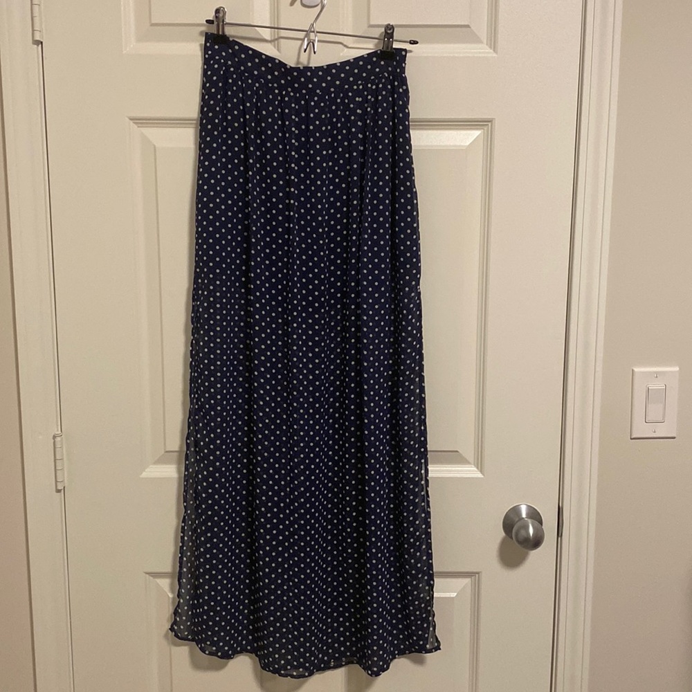 XXI | Blue & White Polka dot skirt